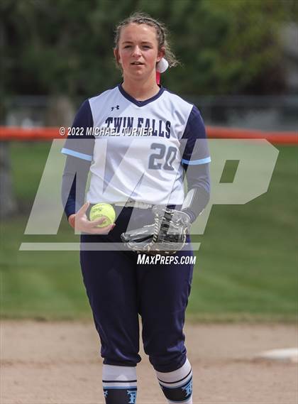 Thumbnail 2 in Jerome vs Twin Falls (IHSAA 4A State Tournament) photogallery.