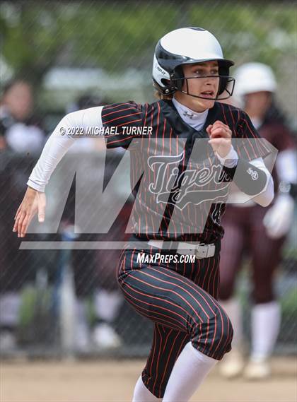 Thumbnail 2 in Jerome vs Twin Falls (IHSAA 4A State Tournament) photogallery.