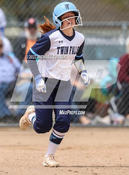 Thumbnail 2 in Jerome vs Twin Falls (IHSAA 4A State Tournament) photogallery.