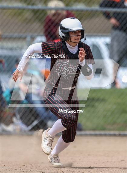 Thumbnail 3 in Jerome vs Twin Falls (IHSAA 4A State Tournament) photogallery.