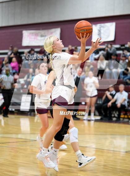 Thumbnail 3 in Hamilton @ Millsap photogallery.