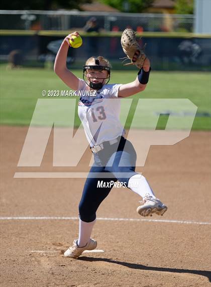 Thumbnail 3 in Pleasant Grove @ Elk Grove photogallery.