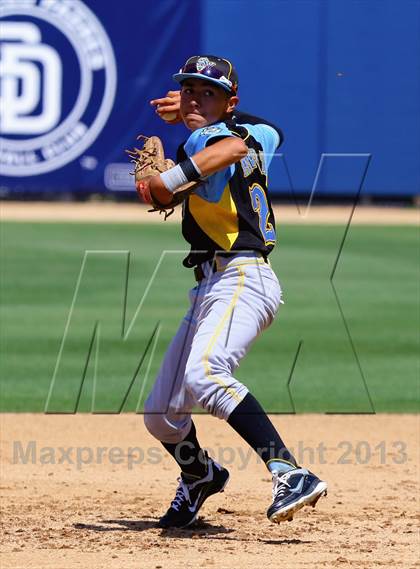 Thumbnail 1 in San Ysidro vs. San Dieguito Academy (CIF SDS D3 Final) photogallery.