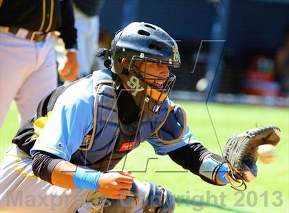 Thumbnail 2 in San Ysidro vs. San Dieguito Academy (CIF SDS D3 Final) photogallery.