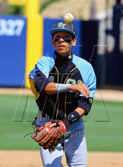 Thumbnail 2 in San Ysidro vs. San Dieguito Academy (CIF SDS D3 Final) photogallery.