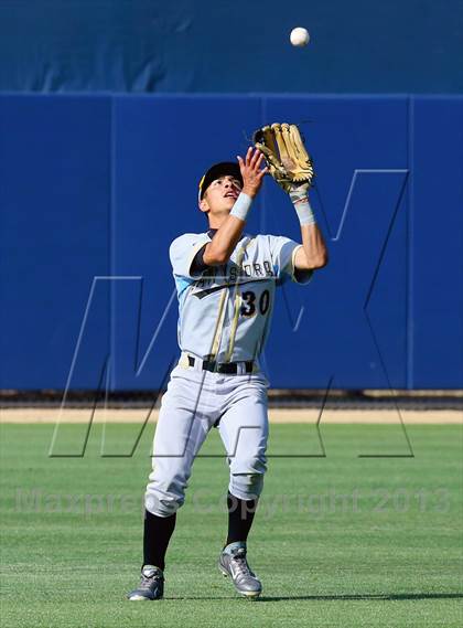 Thumbnail 3 in San Ysidro vs. San Dieguito Academy (CIF SDS D3 Final) photogallery.