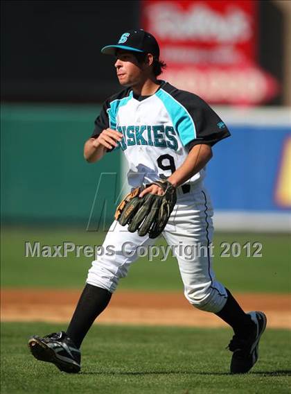 Thumbnail 3 in Sheldon vs. Oakmont (Surewest Tourney) photogallery.