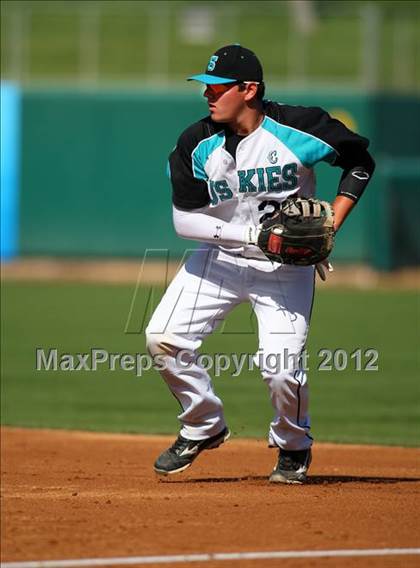 Thumbnail 2 in Sheldon vs. Oakmont (Surewest Tourney) photogallery.