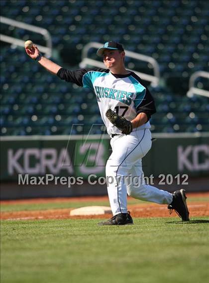 Thumbnail 2 in Sheldon vs. Oakmont (Surewest Tourney) photogallery.