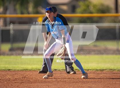 Thumbnail 3 in Gilbert vs. Casteel (West Valley Invitational) photogallery.