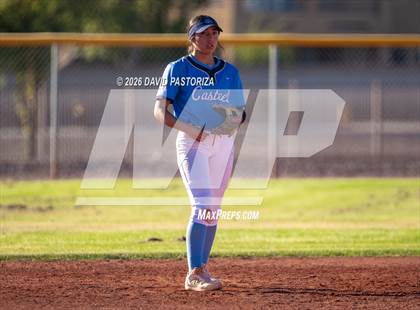 Thumbnail 2 in Gilbert vs. Casteel (West Valley Invitational) photogallery.