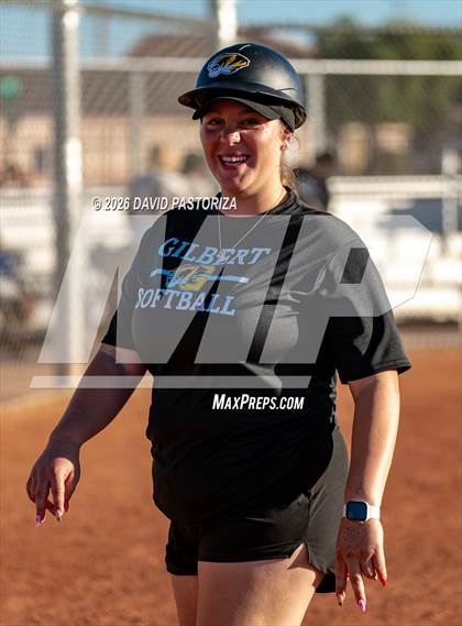 Thumbnail 2 in Gilbert vs. Casteel (West Valley Invitational) photogallery.