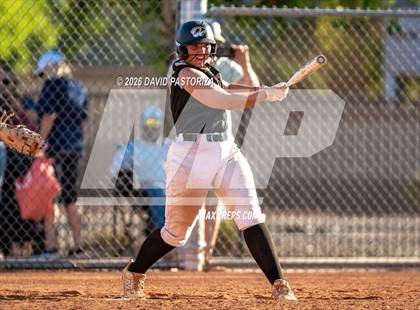 Thumbnail 2 in Gilbert vs. Casteel (West Valley Invitational) photogallery.