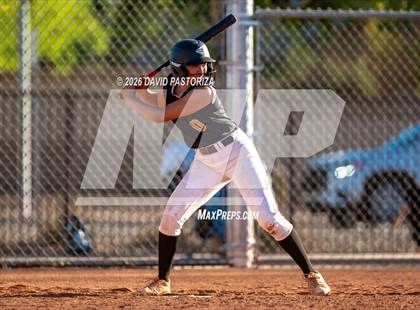 Thumbnail 3 in Gilbert vs. Casteel (West Valley Invitational) photogallery.