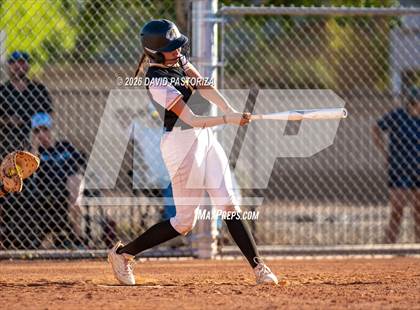 Thumbnail 3 in Gilbert vs. Casteel (West Valley Invitational) photogallery.