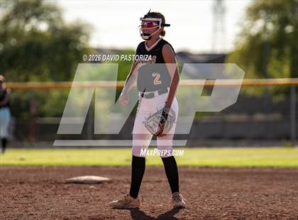 Thumbnail 1 in Gilbert vs. Casteel (West Valley Invitational) photogallery.