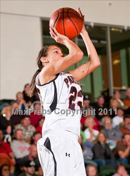Thumbnail 3 in Arcata vs. McKinleyville (CIF NCS Playoffs) photogallery.