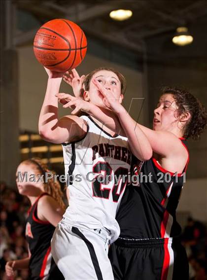 Thumbnail 2 in Arcata vs. McKinleyville (CIF NCS Playoffs) photogallery.