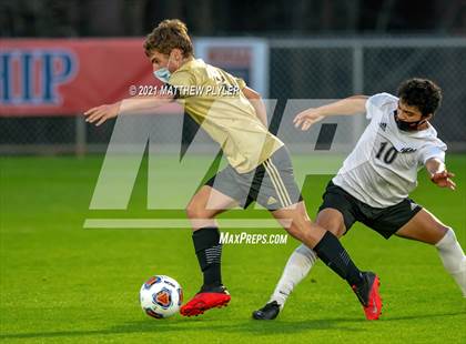 Thumbnail 3 in Croatan vs Hibriten (1 of 2 - NCHSAA 2A Final - the Game) photogallery.