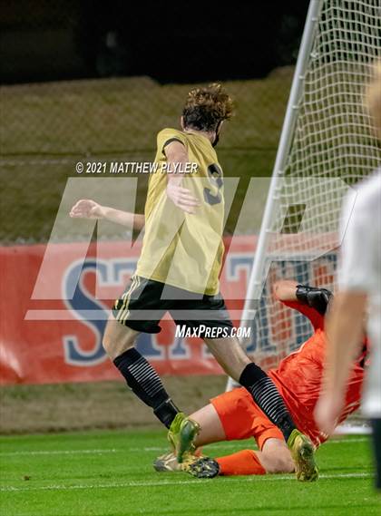 Thumbnail 1 in Croatan vs Hibriten (1 of 2 - NCHSAA 2A Final - the Game) photogallery.