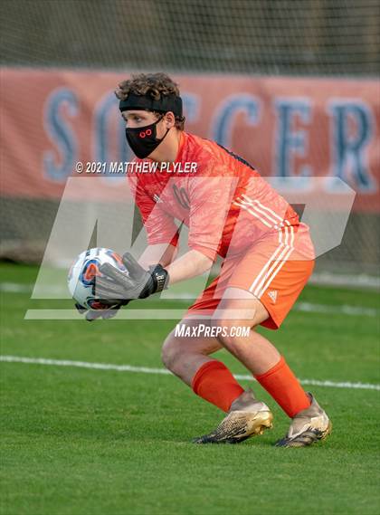 Thumbnail 1 in Croatan vs Hibriten (1 of 2 - NCHSAA 2A Final - the Game) photogallery.