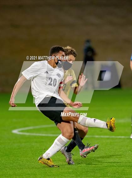 Thumbnail 2 in Croatan vs Hibriten (1 of 2 - NCHSAA 2A Final - the Game) photogallery.