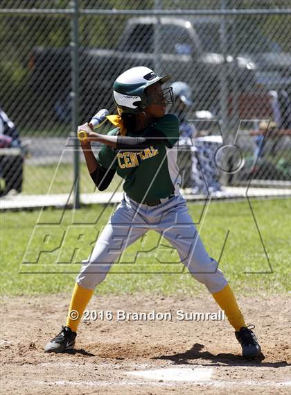 Thumbnail 1 in Verbena vs. Central (Maplesville) photogallery.