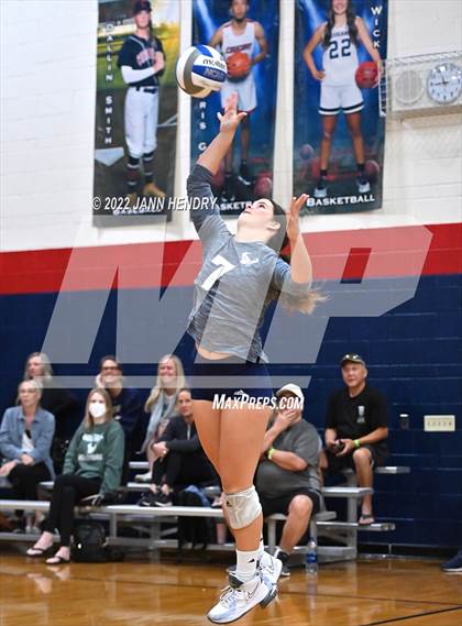 Thumbnail 1 in Lakeside vs. La Costa Canyon (Durango Fall Classic) photogallery.