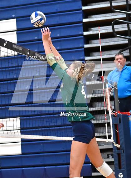 Thumbnail 1 in Lakeside vs. La Costa Canyon (Durango Fall Classic) photogallery.