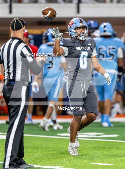 Thumbnail 1 in Granger vs. Skyline photogallery.