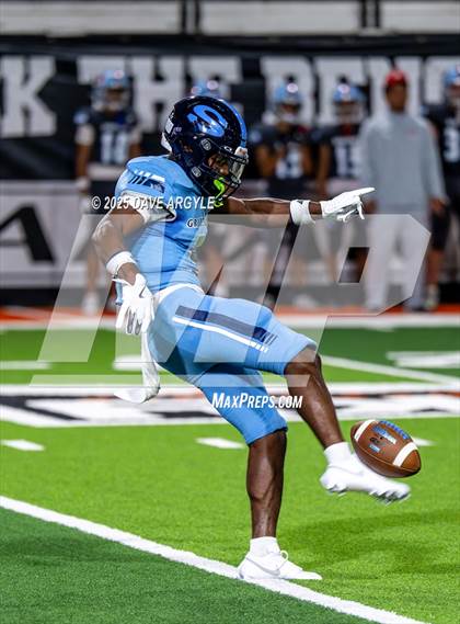 Thumbnail 2 in Granger vs. Skyline photogallery.