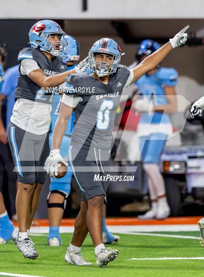 Thumbnail 3 in Granger vs. Skyline photogallery.