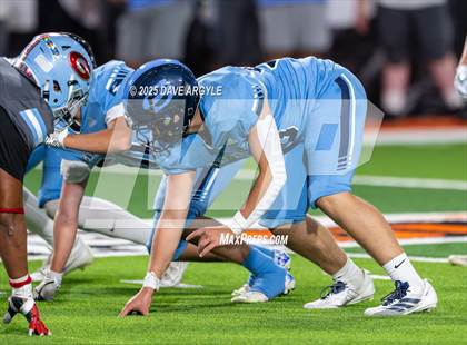 Thumbnail 3 in Granger vs. Skyline photogallery.