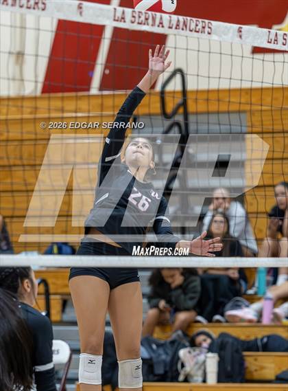 Thumbnail 2 in Warren @ La Serna photogallery.