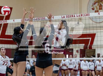 Thumbnail 1 in Warren @ La Serna photogallery.