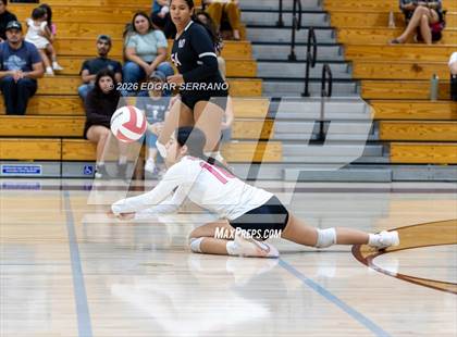 Thumbnail 3 in Warren @ La Serna photogallery.