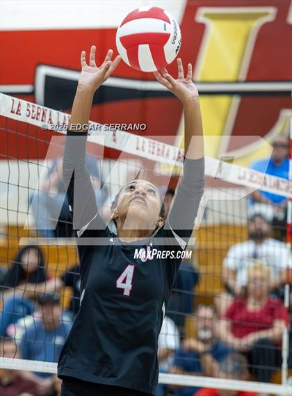 Thumbnail 2 in Warren @ La Serna photogallery.