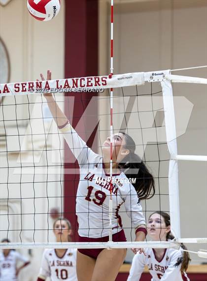 Thumbnail 2 in Warren @ La Serna photogallery.