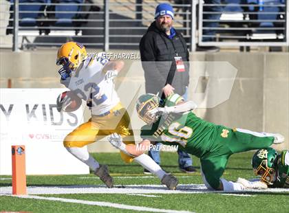 Thumbnail 2 in Marion Local vs. Newark Catholic (OHSAA D7 Final) photogallery.