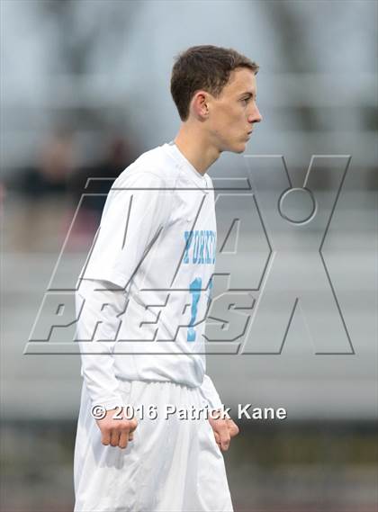 Thumbnail 2 in Lake Braddock @ Yorktown photogallery.