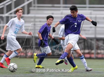 Thumbnail 3 in Lake Braddock @ Yorktown photogallery.