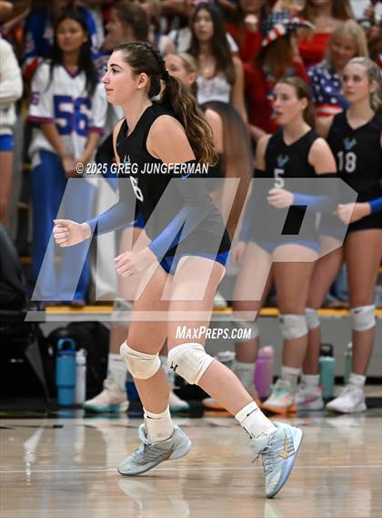 Thumbnail 2 in Marin Catholic @ Branson photogallery.