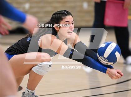 Thumbnail 2 in Marin Catholic @ Branson photogallery.