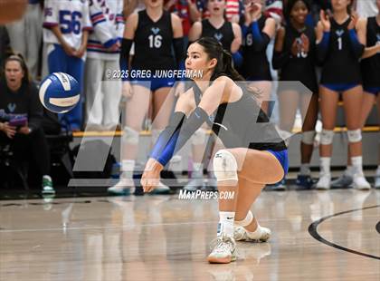 Thumbnail 2 in Marin Catholic @ Branson photogallery.