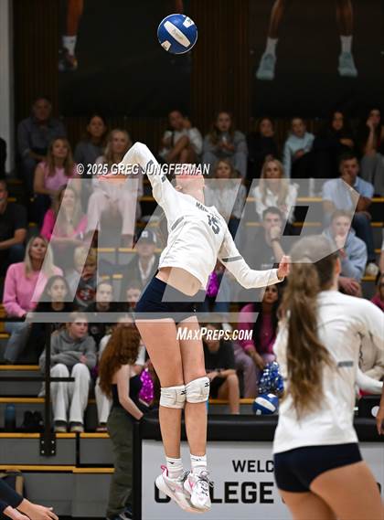 Thumbnail 2 in Marin Catholic @ Branson photogallery.