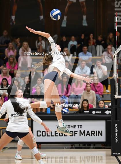Thumbnail 2 in Marin Catholic @ Branson photogallery.