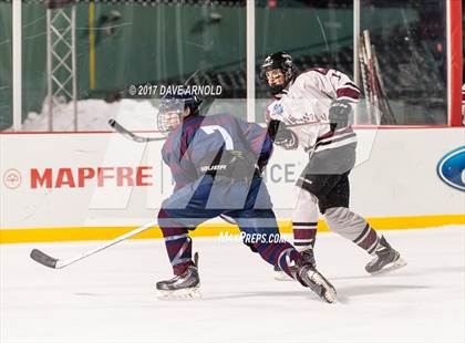 Thumbnail 2 in Tabor Academy vs Belmont Hill (Frozen Fenway) photogallery.