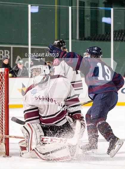 Thumbnail 2 in Tabor Academy vs Belmont Hill (Frozen Fenway) photogallery.
