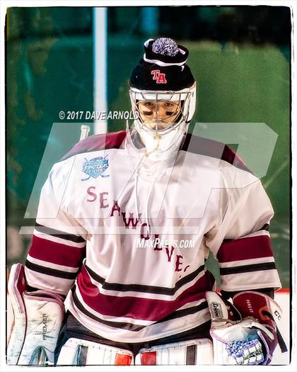 Thumbnail 3 in Tabor Academy vs Belmont Hill (Frozen Fenway) photogallery.