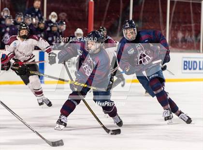 Thumbnail 3 in Tabor Academy vs Belmont Hill (Frozen Fenway) photogallery.